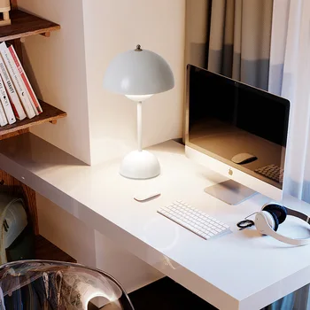 Модерно обзавеждане led лампа във формата на гъба, вътрешна декоративна лампа с регулируема яркост да се зарежда през USB, много подходящ за офис